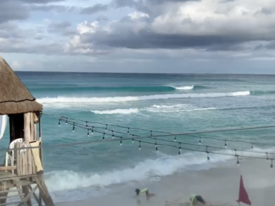 Cancun clean surf